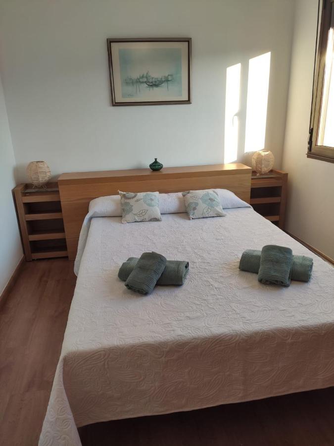 Byhouse Atico Calvo Sotelo A Sarria Eksteriør billede
